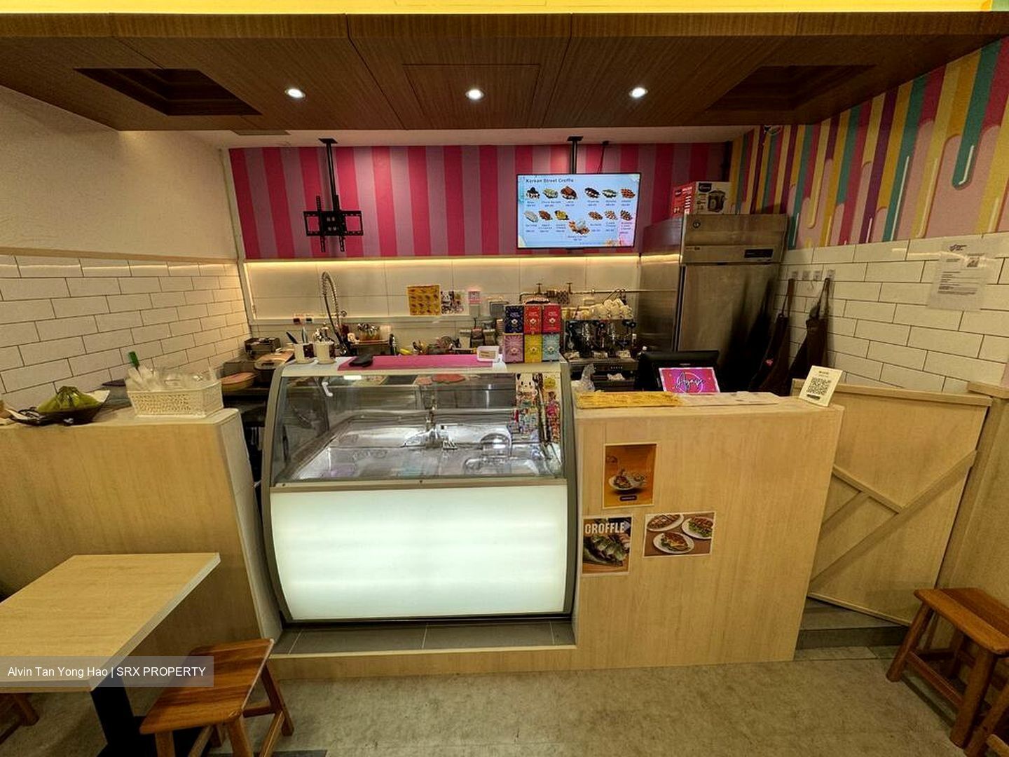 Bukit Timah Plaza / Sherwood Towers (D21), Retail #498775661